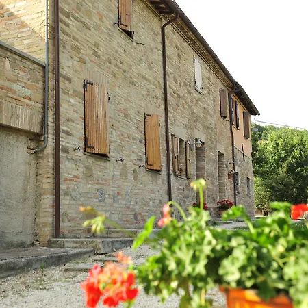 La Caputa カントリーハウス ウルバーニア